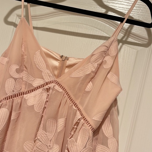 Lovers + Friends WISHFUL off shoulder
lace dress size 6 - Picture 6 of 11